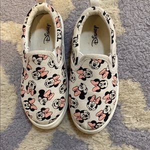 Minnie Mouse slide on